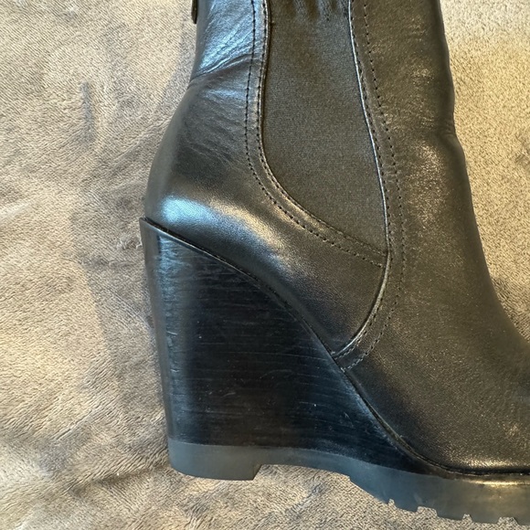 Michael Kors Leather Chelsea Wedge Boot 🌸 - Picture 5 of 5